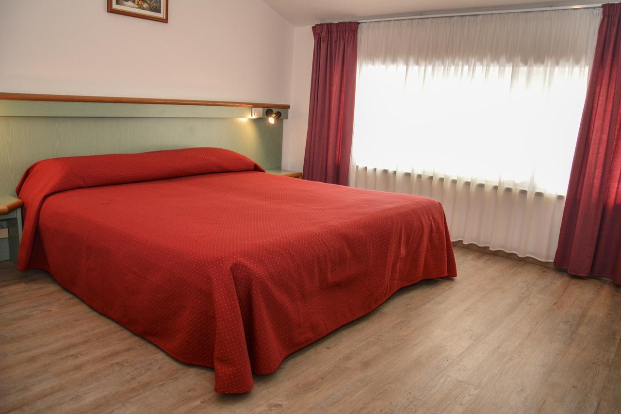 Hotel Sport Pieve Di Ledro Exterior foto